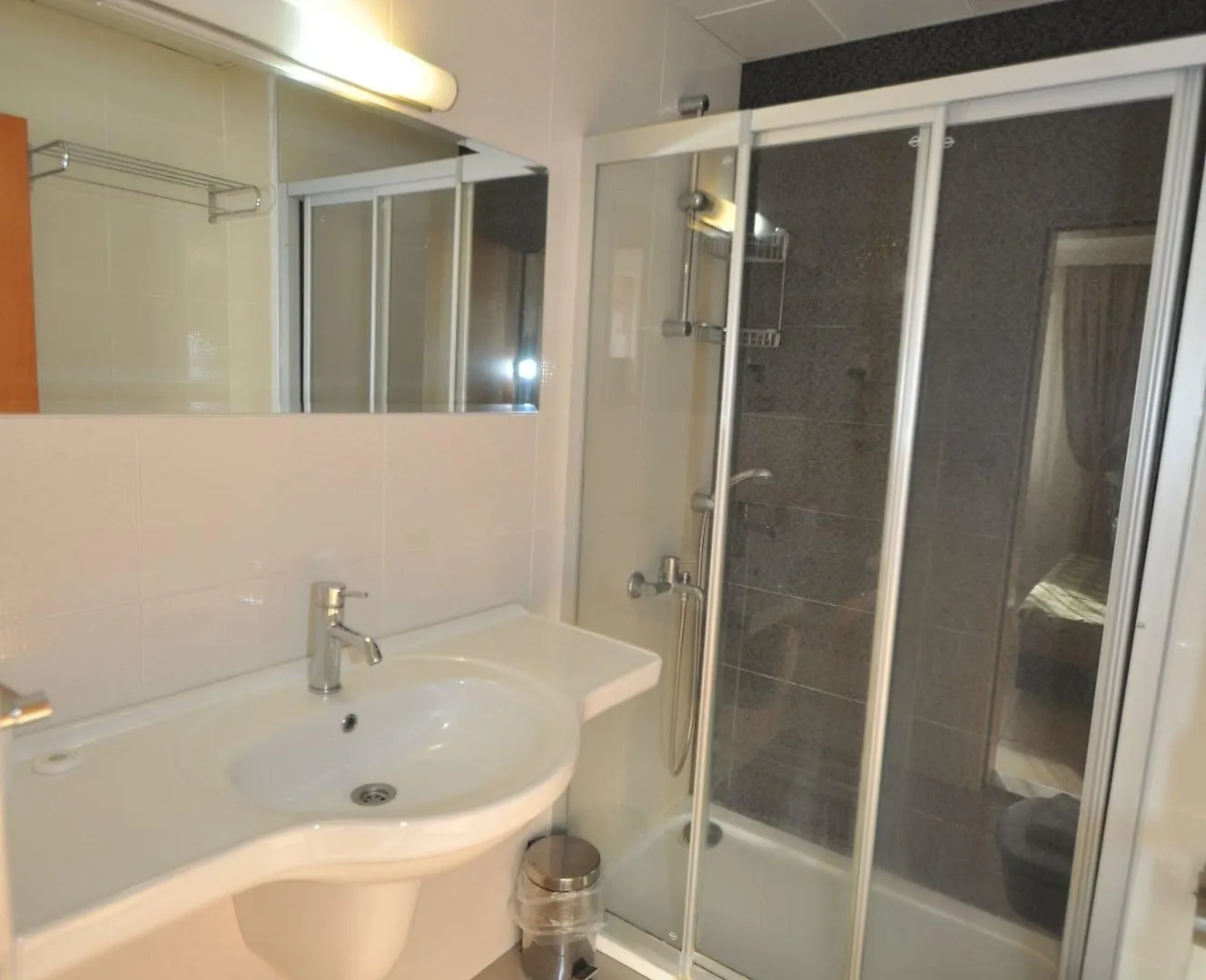 Ecem Apart Hotel Icmeler
