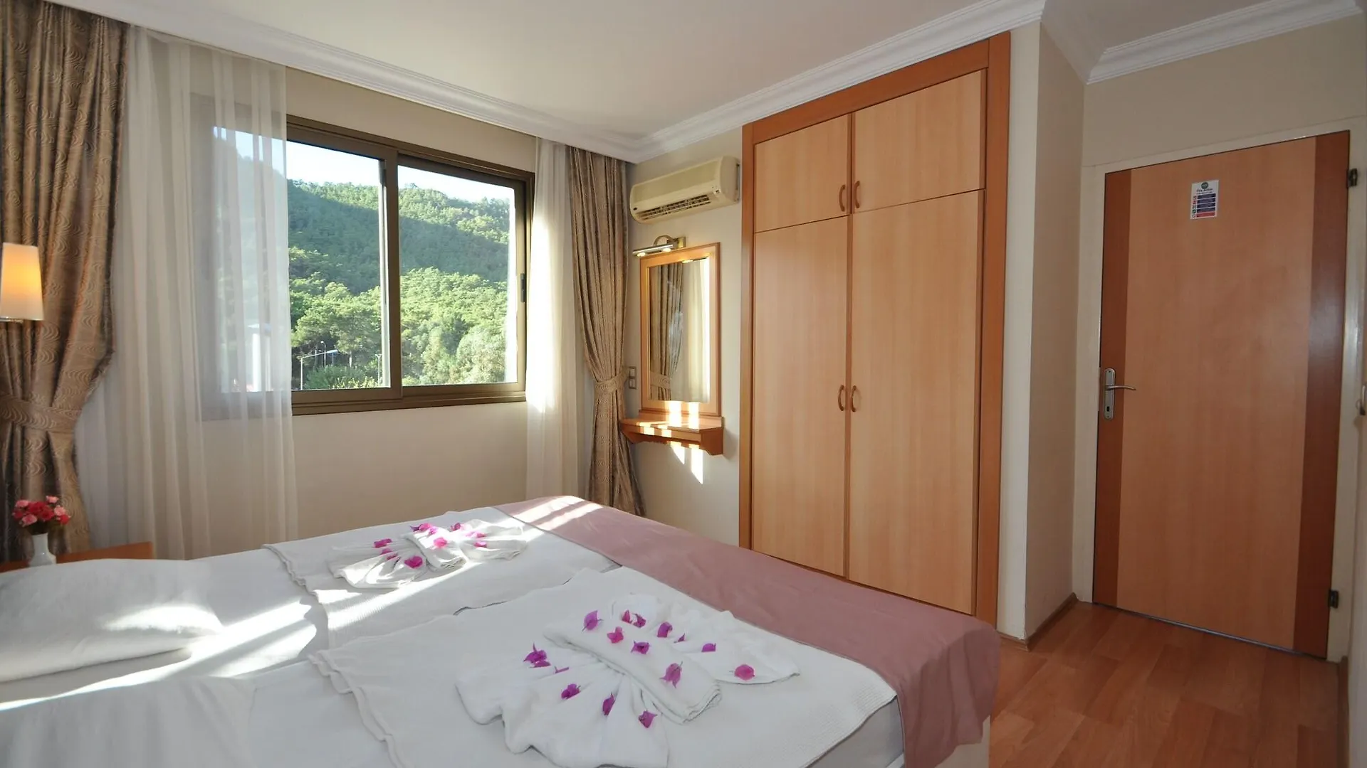 Ecem Apart Hotel Icmeler Marmaris